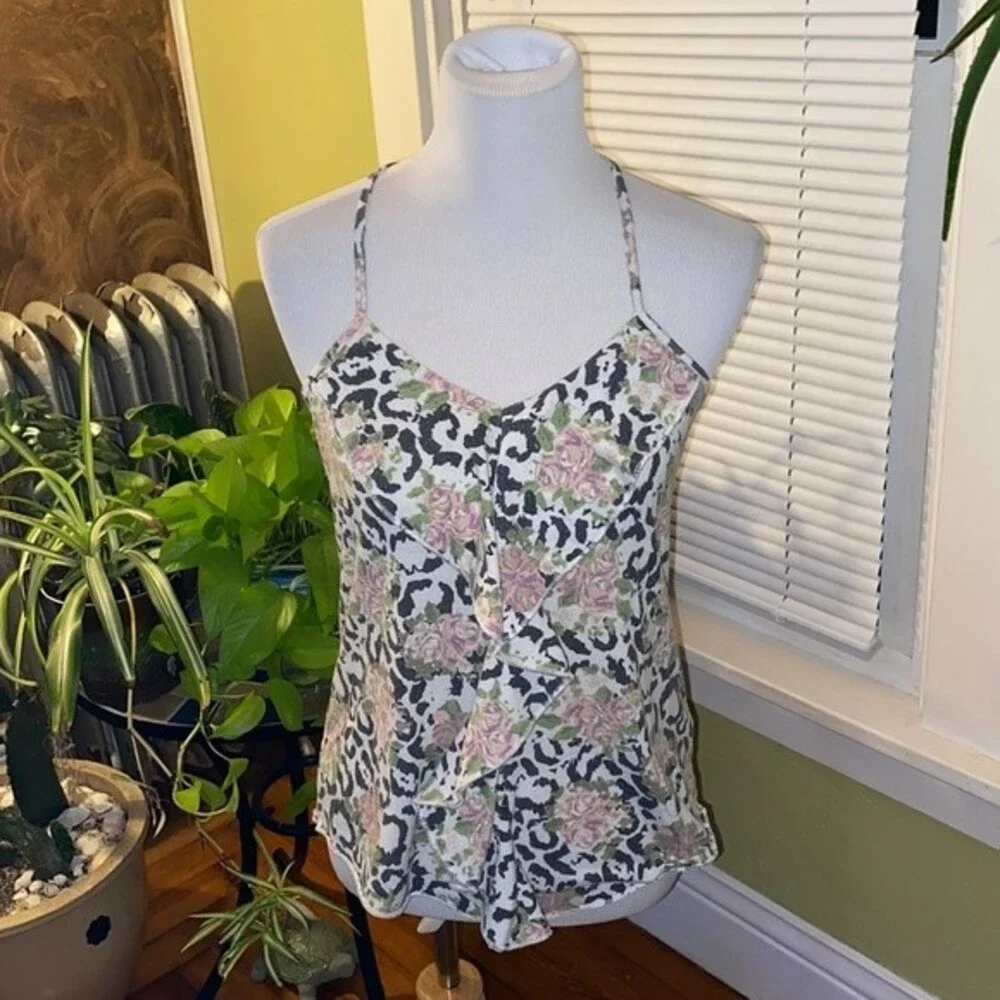 Leopard Print Tank Top with Roses - Picture 2 of 12